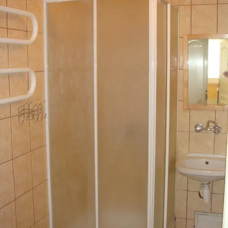 Noclegi Susel Hostel *